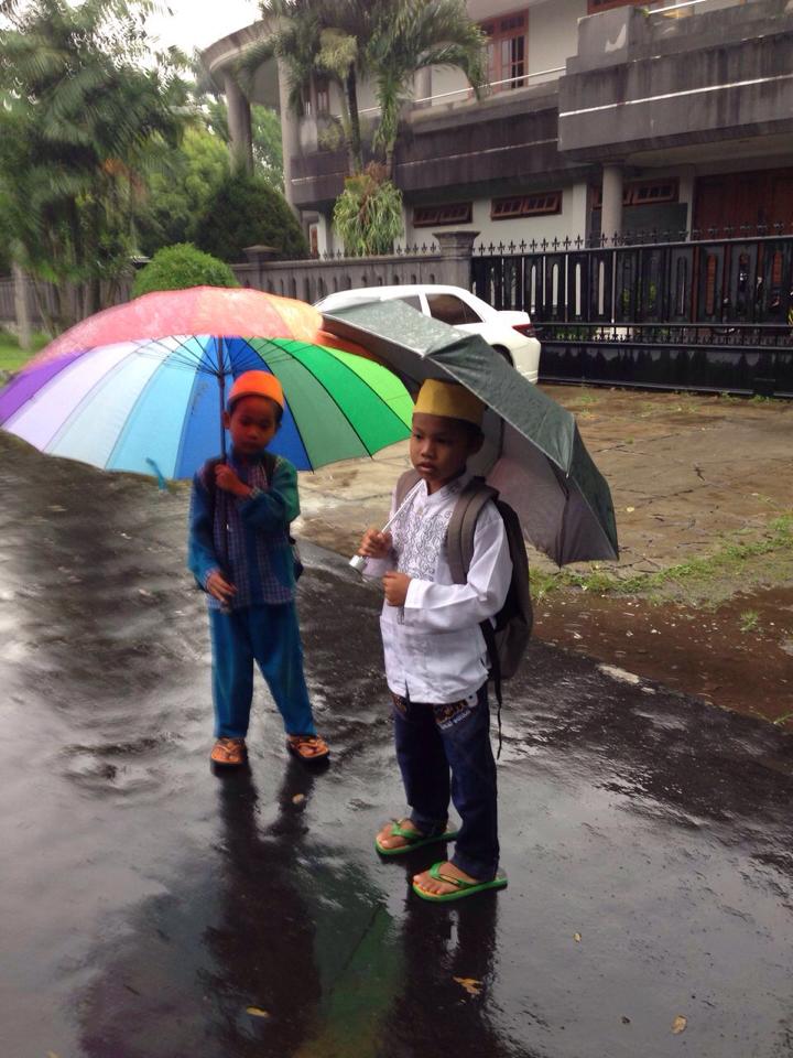 paraplu jongens